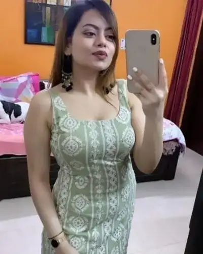 Call Girl in Mp Nagar